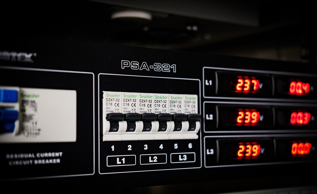 Stop ai Data Center Proposta Shock di Sanders e Ocasio-Cortez per Limitare l'Impatto Ambientale