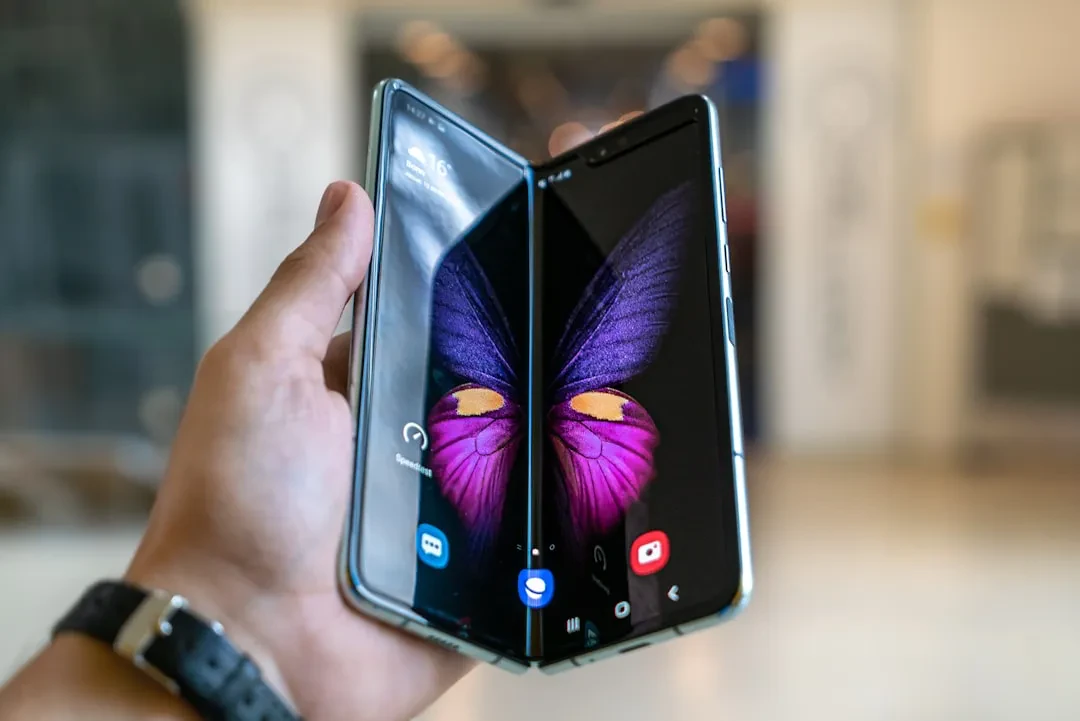Apple Foldable: Samsung Screen Deal for 3 Years