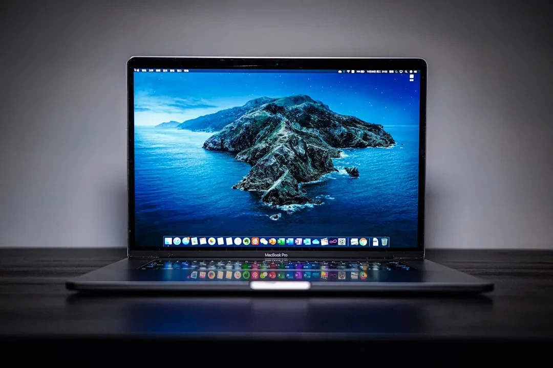 New MacBook Pro and Mac Studio Releases Expected to Be Delayed Until October 2026 Due to Chip Shortage