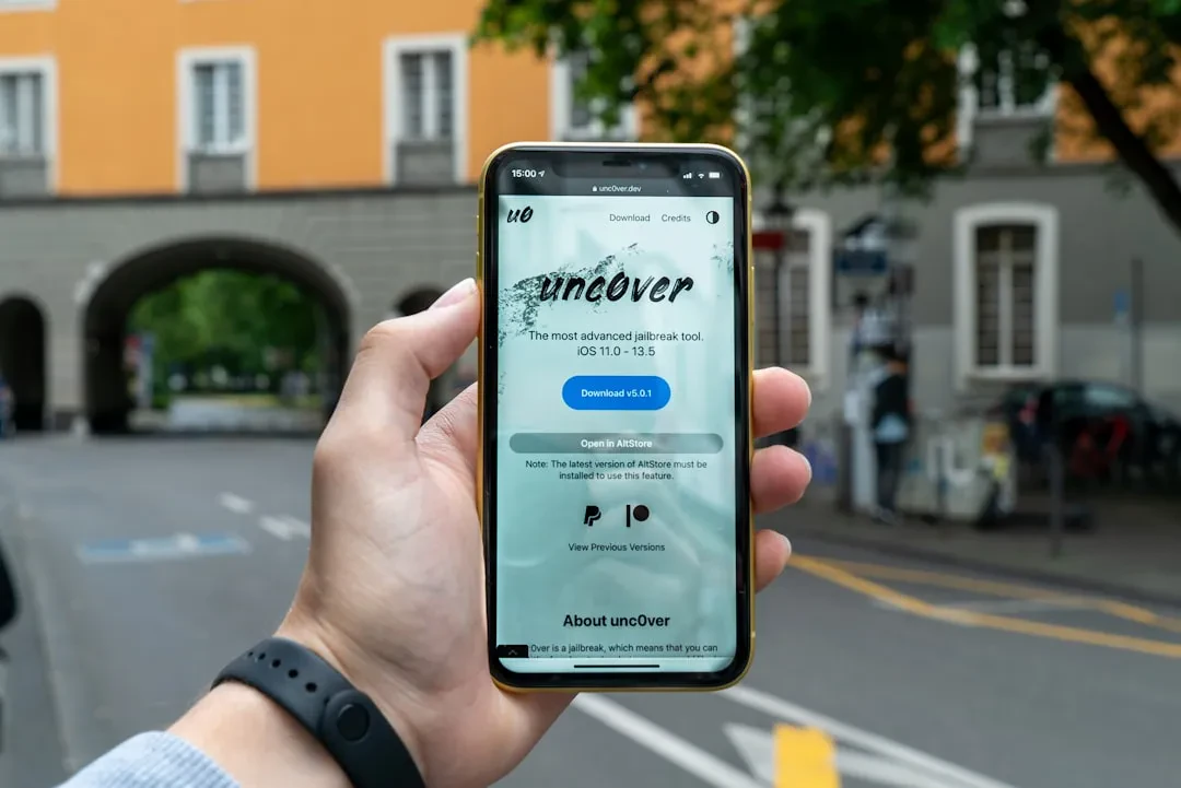 Apple Risolve un Grave Bug di Sicurezza che Consentiva il Recupero di Messaggi Cancellati da iPhone
