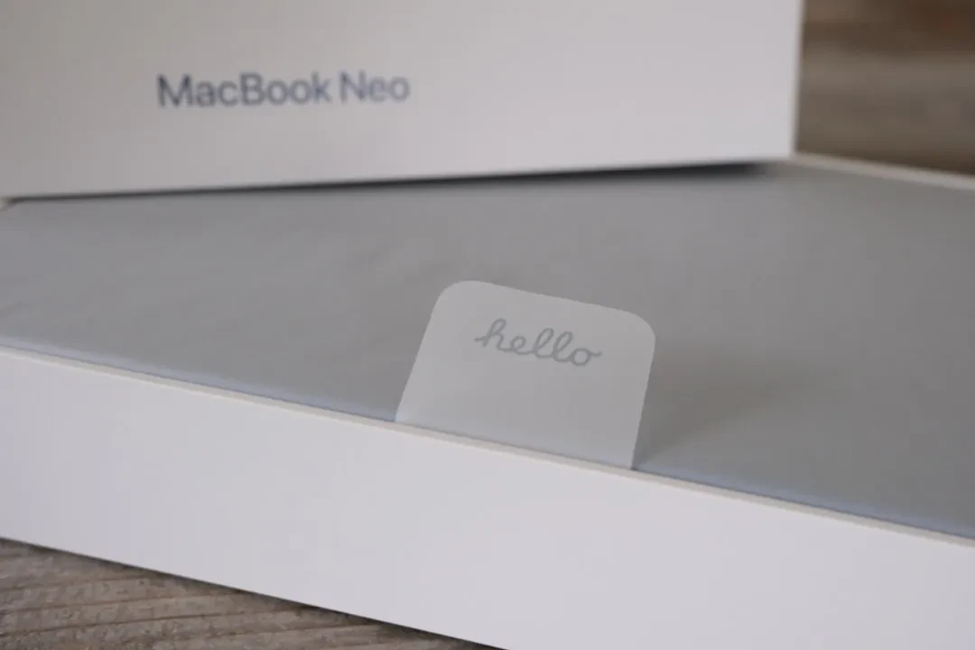 MacBook Neo Unexpected Success and iPad 12 Delayed with Apple Intelligence
