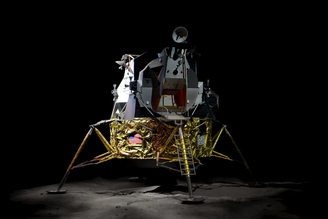 NASA and Blue Origin: Training Begins with the Lunar Lander Prototype for 2028