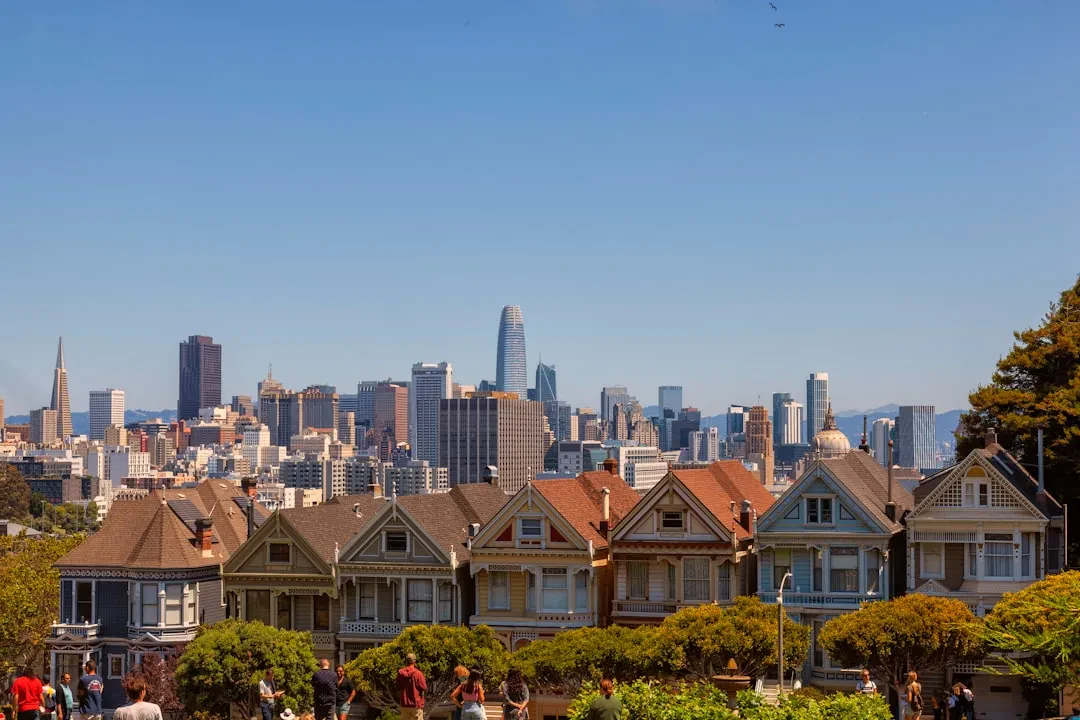 San Francisco Housing Market Goes Bonkers: The Invisible Hand of Tech Wealth