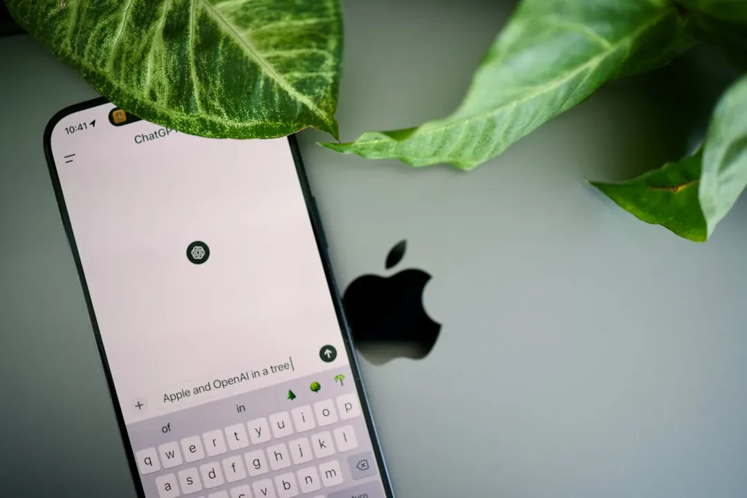 OpenAI Valuta Azioni Legali contro Apple per la Partnership Siri Fallimentare