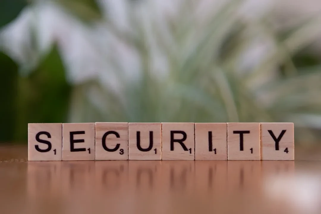 Trump Blocca l'Ordine Esecutivo sulla Sicurezza dell'AI: La Tecnologia Supera la Regolamentazione