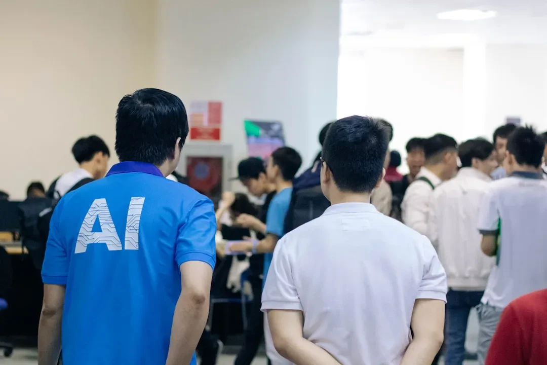 ClickUp Sostituisce Centinaia di Dipendenti con Agenti AI: Il Futuro del Lavoro è Già Qui