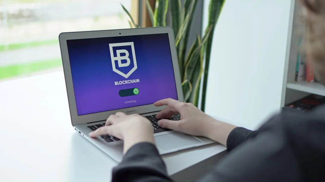 Due minacce alla sicurezza digitale — la vulnerabilità BadHost in Starlette e il data leak del portale visti UK