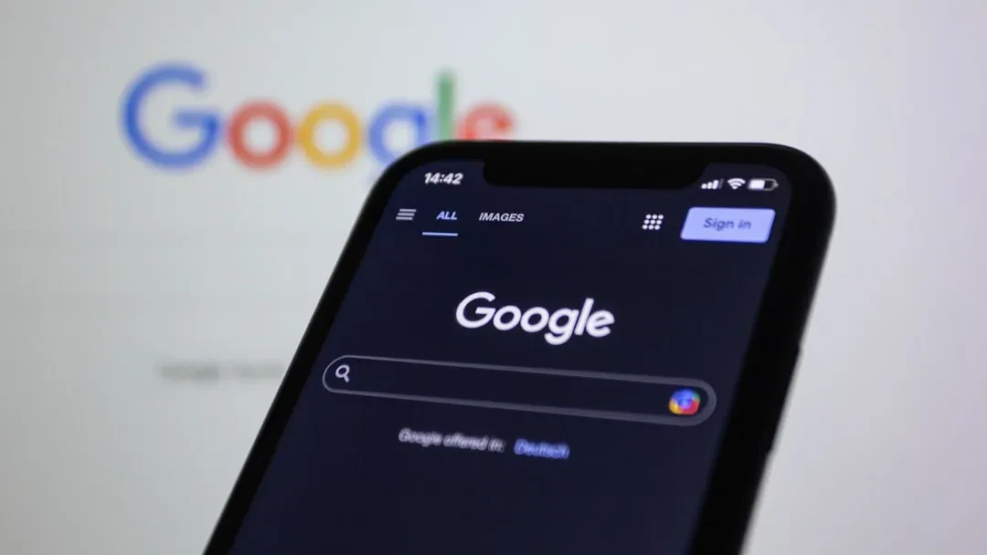 Google Riscrive le Regole della Ricerca e della Casa Intelligente: La Fine dei Dieci Link Blu e l'Ascesa dell'AI Generativa