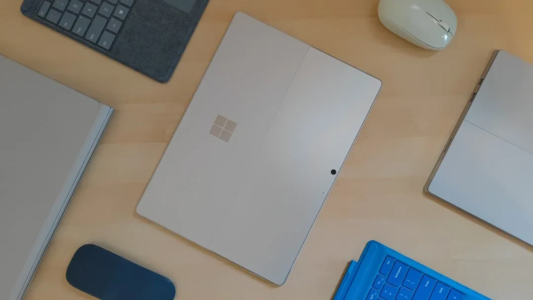 Microsoft Surface Laptop Ultra: il nuovo portatile con chip NVIDIA RTX Spark sfida i MacBook Pro