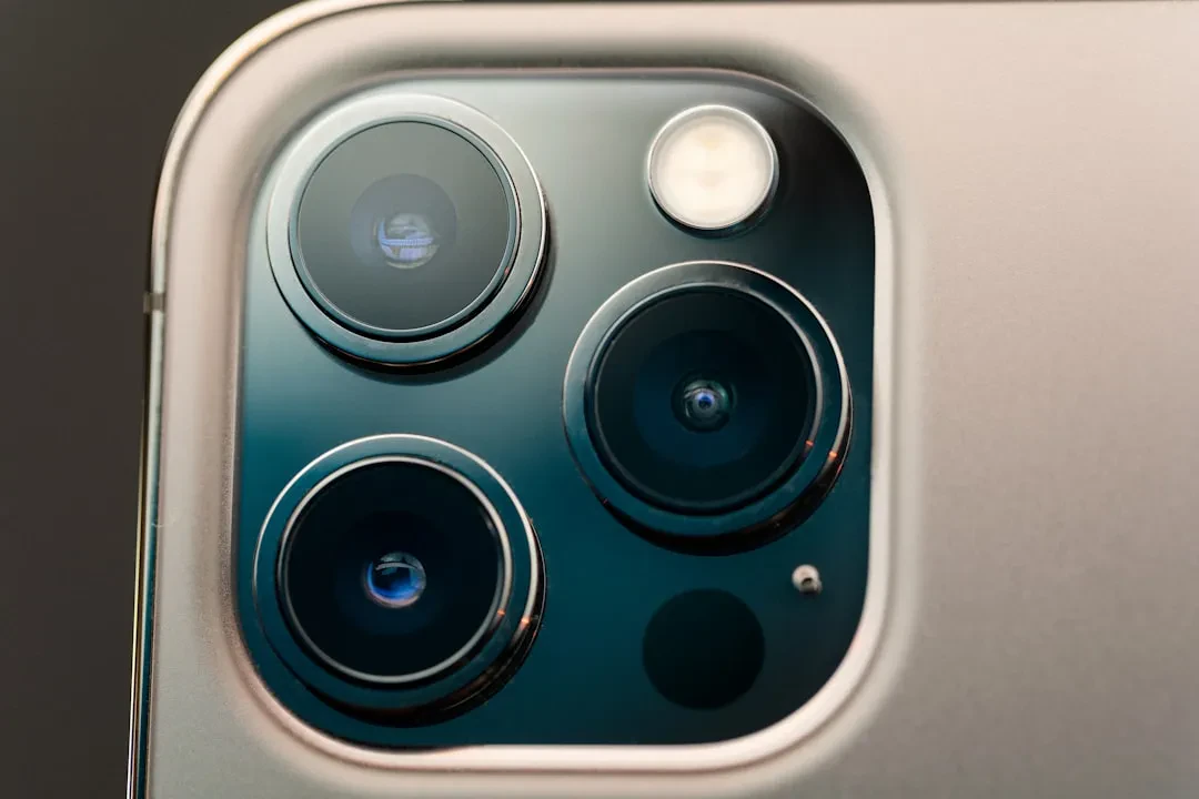 iOS 27 si svela alla WWDC 2026: Siri, Fotocamera e AI rinnovano l'iPhone