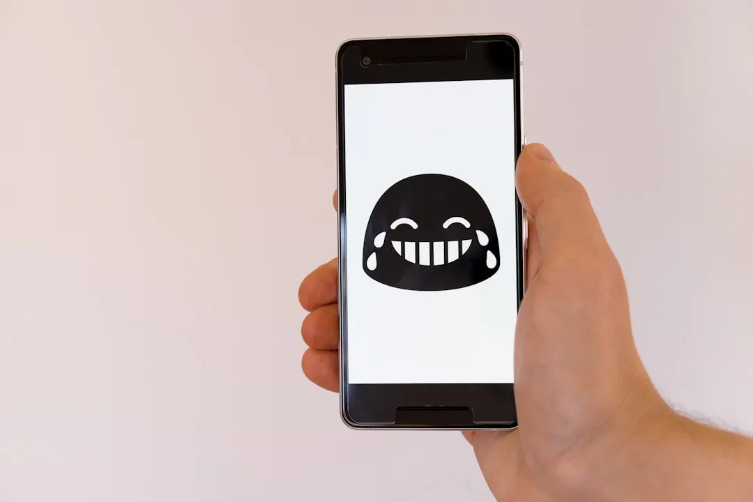 Hacker usano l’AI di Meta per rubare account: la sicurezza non può essere un afterthought
