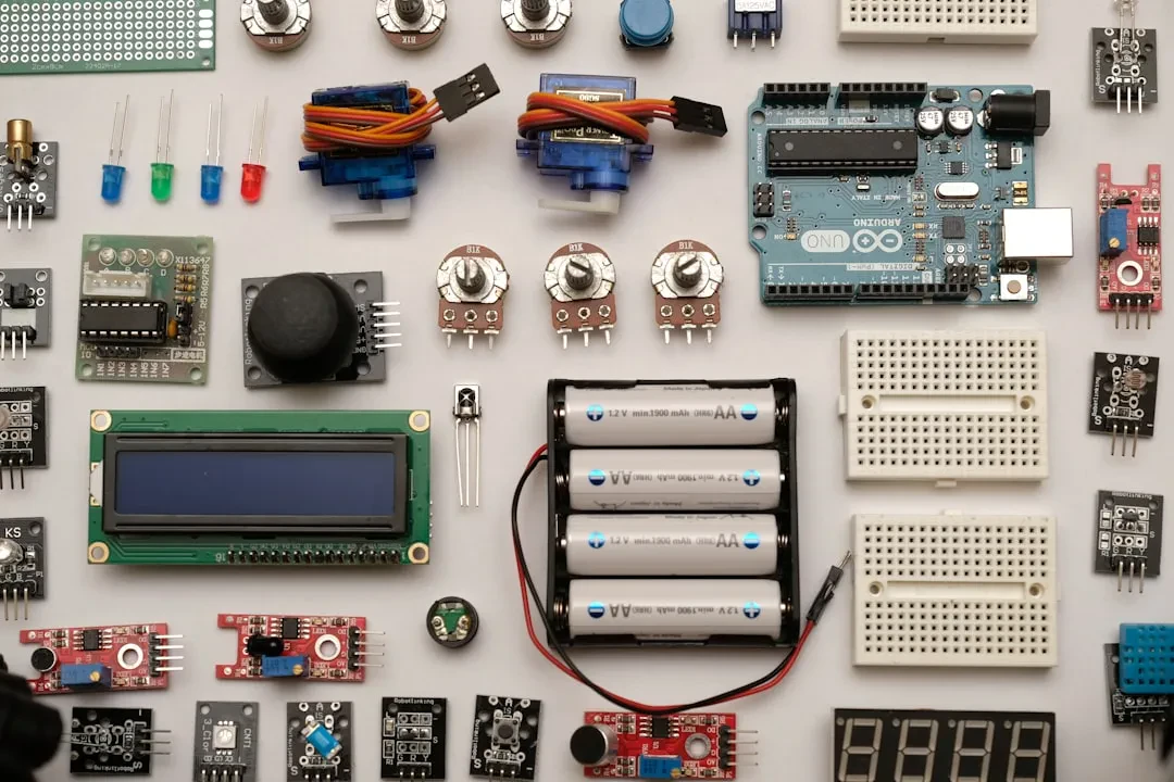 Arduino from Zero — IDE, Circuits, Sensors and Actuators: Hands-On Guide