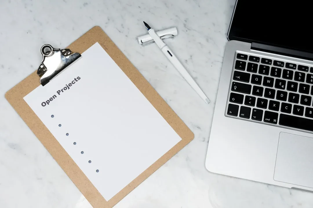 Cyber Resilience Act: Obblighi per Produttori Software e Hardware – La Guida Operativa Meteora Web