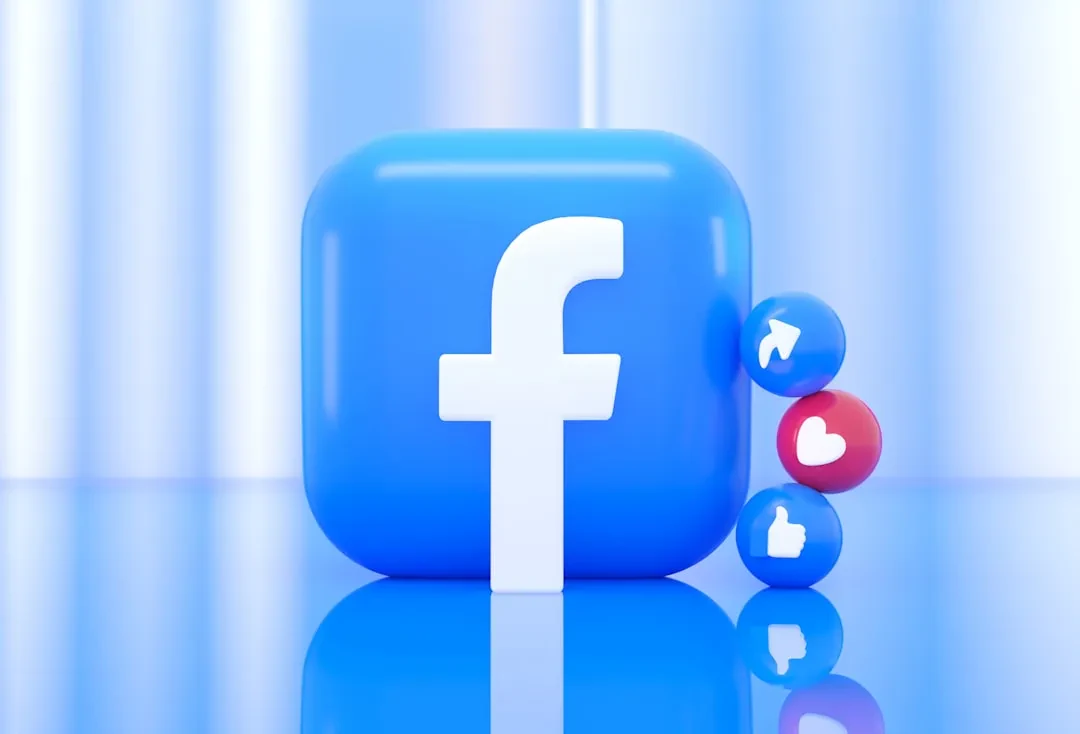 Facebook Challenges ChatGPT with New AI Tools for Photos and Answers