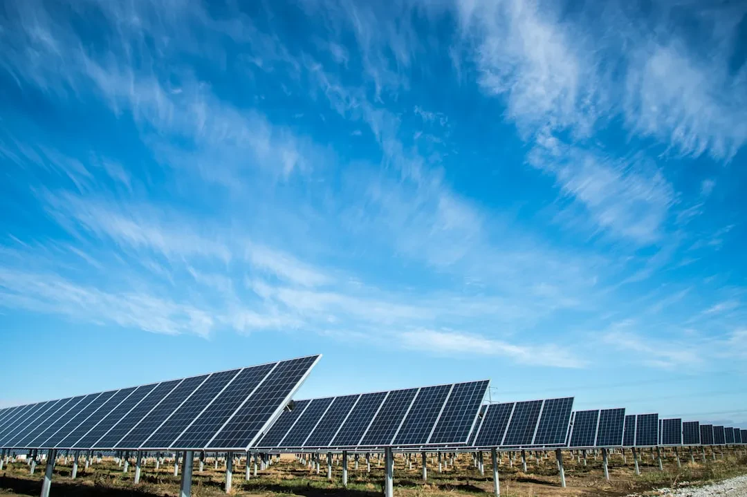 Solar Geoengineering: From Simulation to Reality, the Engineering Challenges of Cooling the Planet