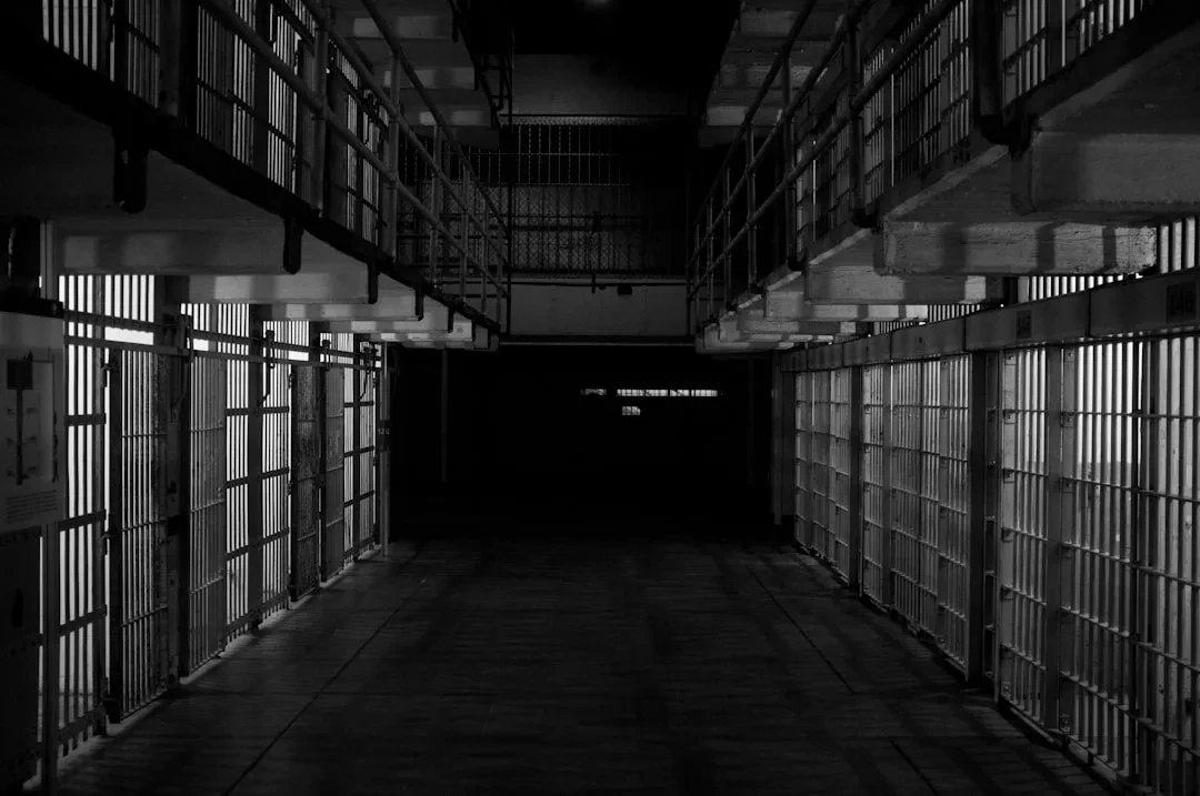 La Casa Bianca Chiede ad Anthropic di Bloccare Ogni Jailbreak dell'AI: una Sfida Tecnica Impossibile?