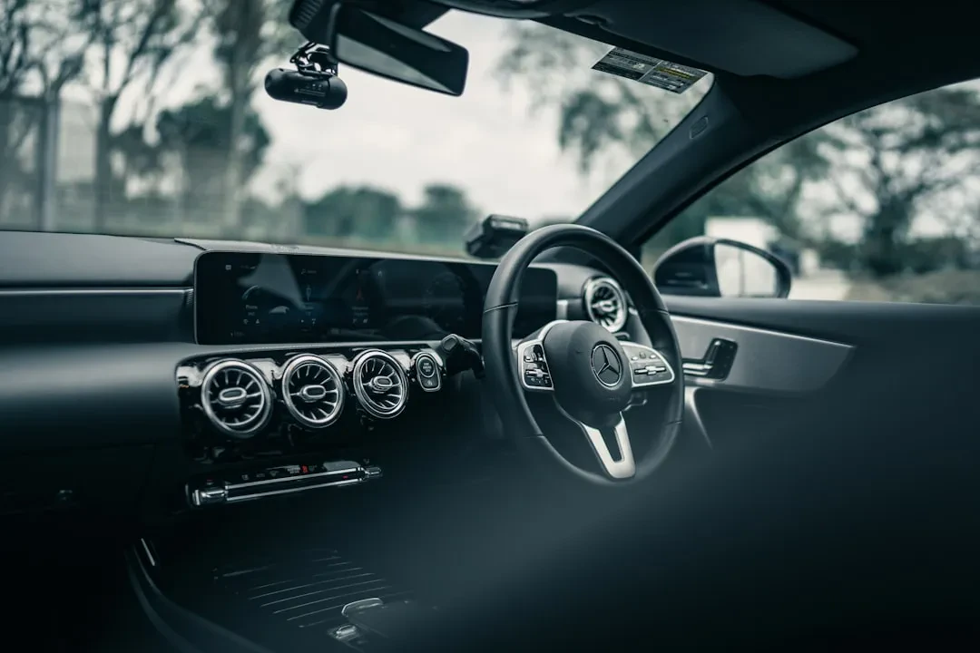 Mercedes-Benz VLE 2028: la Grand Limousine elettrica con schermo 8K