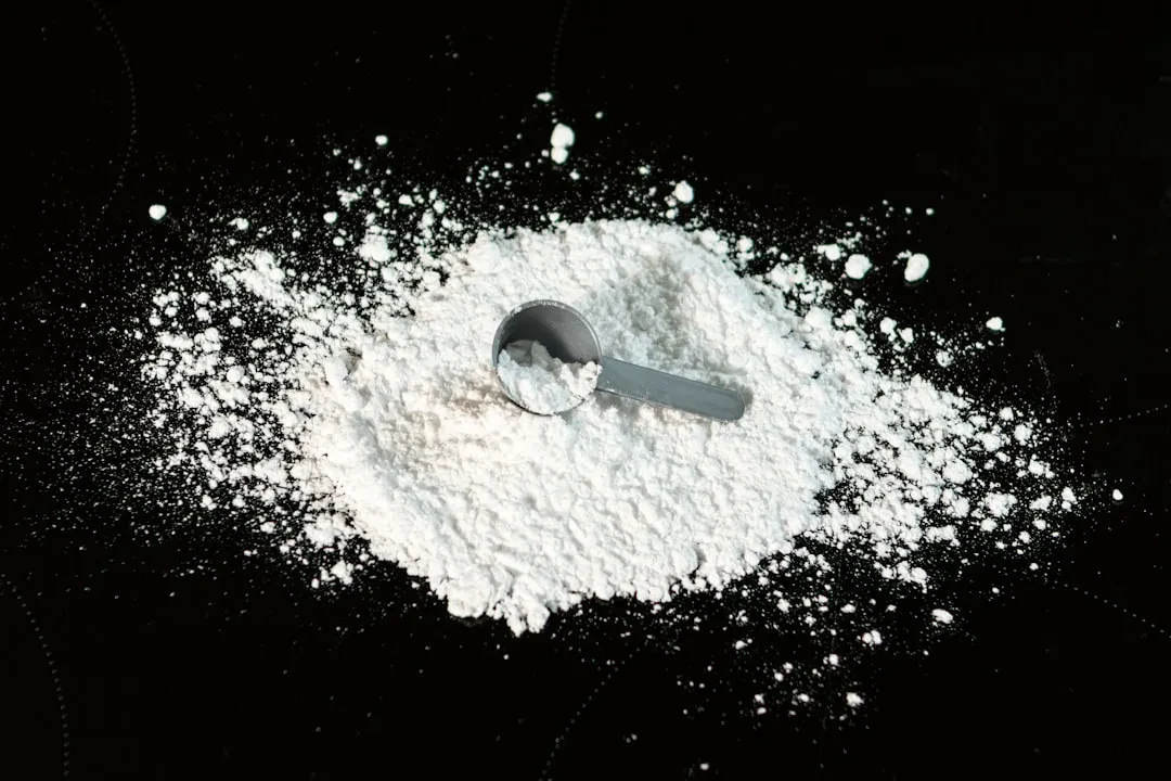 Trattamento antitumorale pseudoscientifico: gas di biossido di cloro su pazienti nudi in sacchetti di plastica