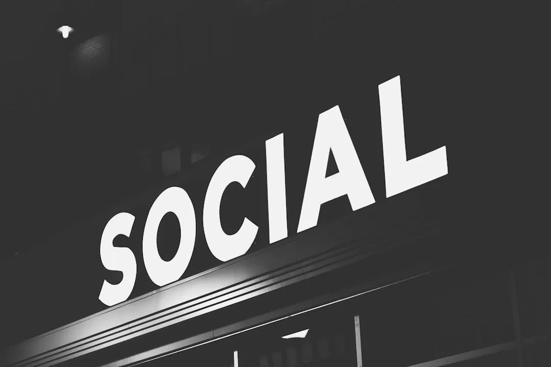Social Engineering: La Guida Pillar Definitiva per Difendere la Tua Azienda da Phishing, Vishing e Deepfake