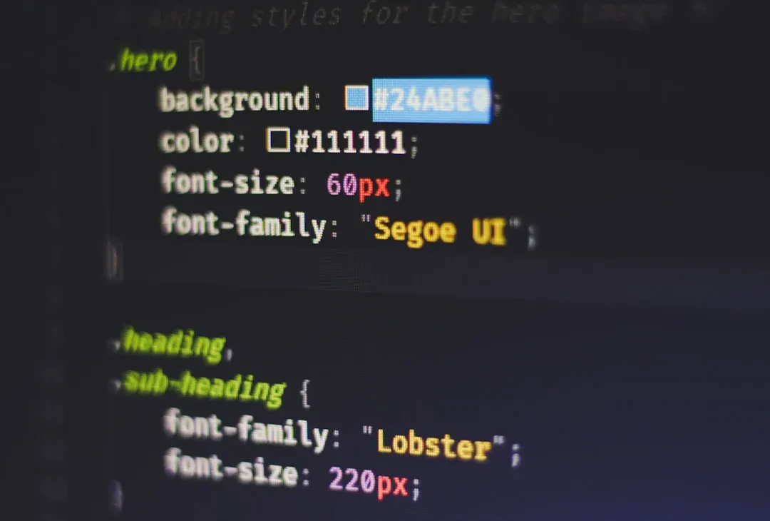 TypeScript Interface vs Type — Differenze Pratiche per Non Sbagliare