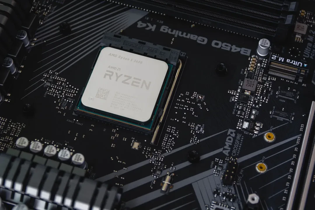 AMD ripristina la crittografia della memoria nelle CPU consumer dopo le proteste degli utenti