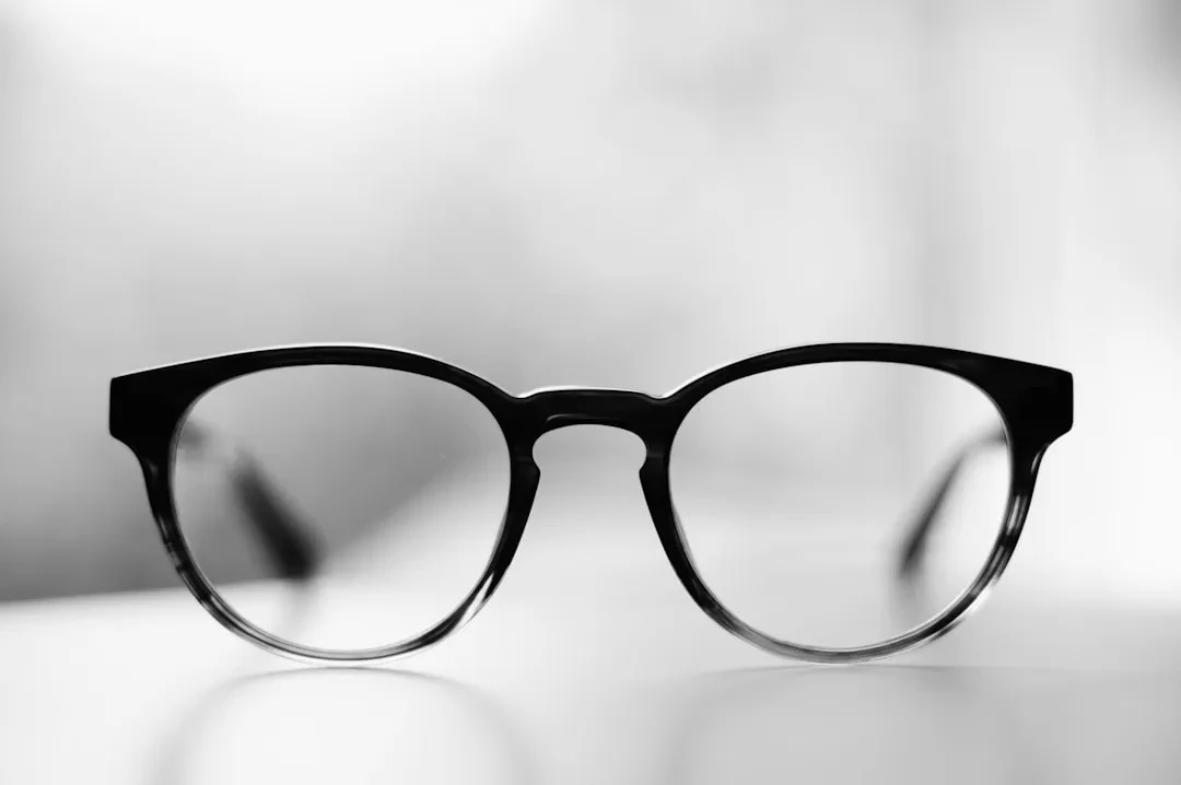 Lorika lancia Ontop: le prime cover clip-on per Ray-Ban Meta Smart Glasses