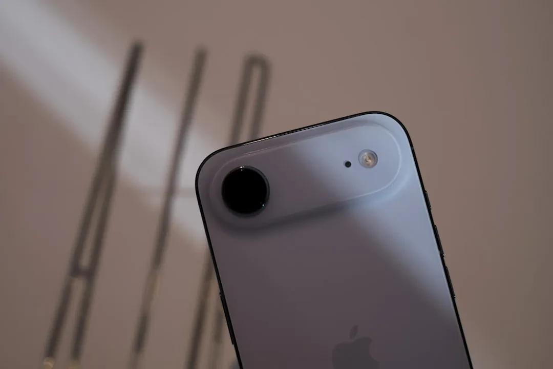 iOS 27 beta 2 introduce Write with Siri e miglioramenti RCS: le novità per sviluppatori