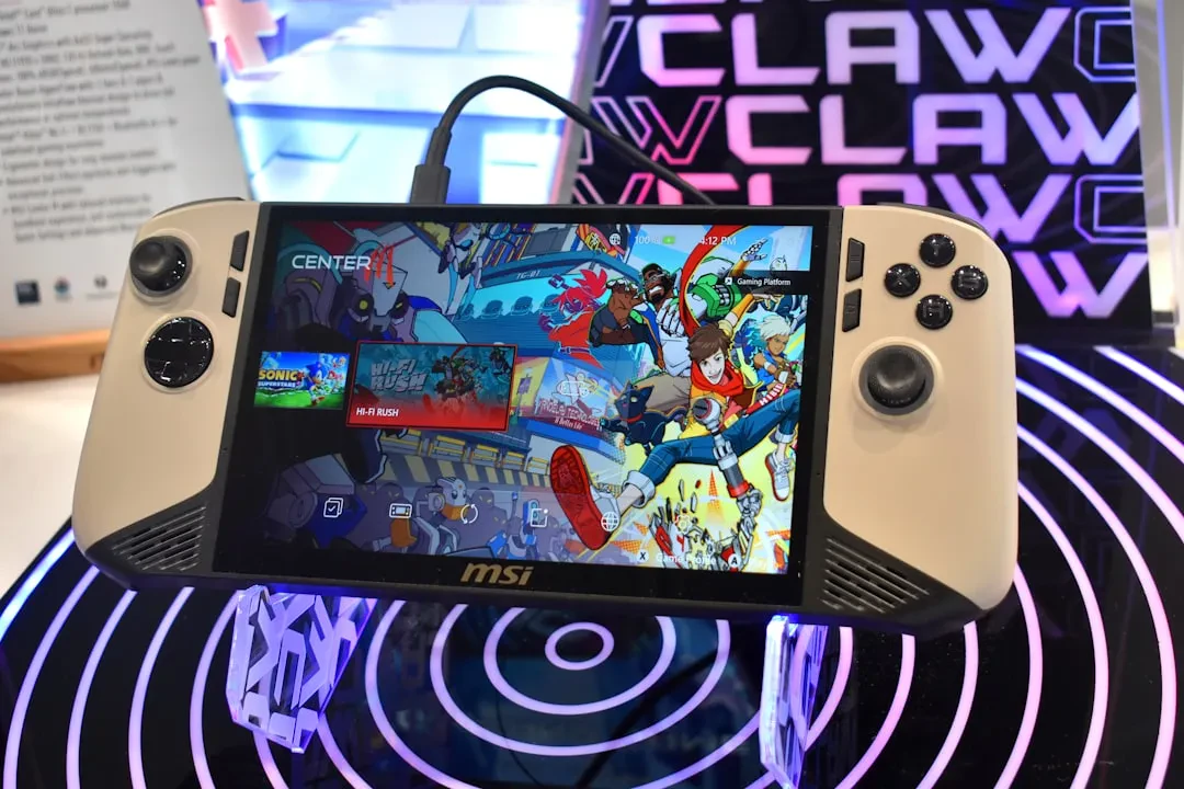 MSI Claw 8 EX AI+ costs 1,800 dollars: the most powerful handheld gaming PC of 2026