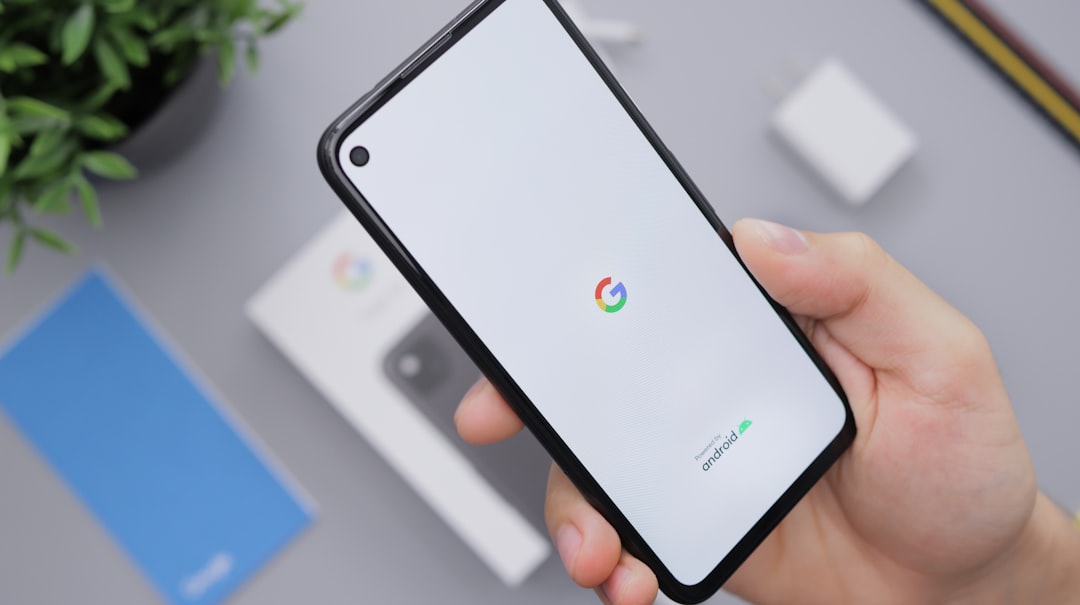 Google Finance lancia l'app dedicata per Android con funzionalità AI