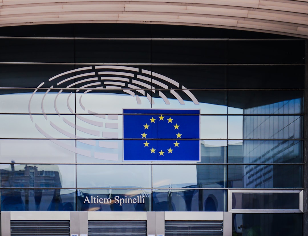 L'Europa accelera sulla sovranità dell'IA dopo le restrizioni USA e la fuga di talenti