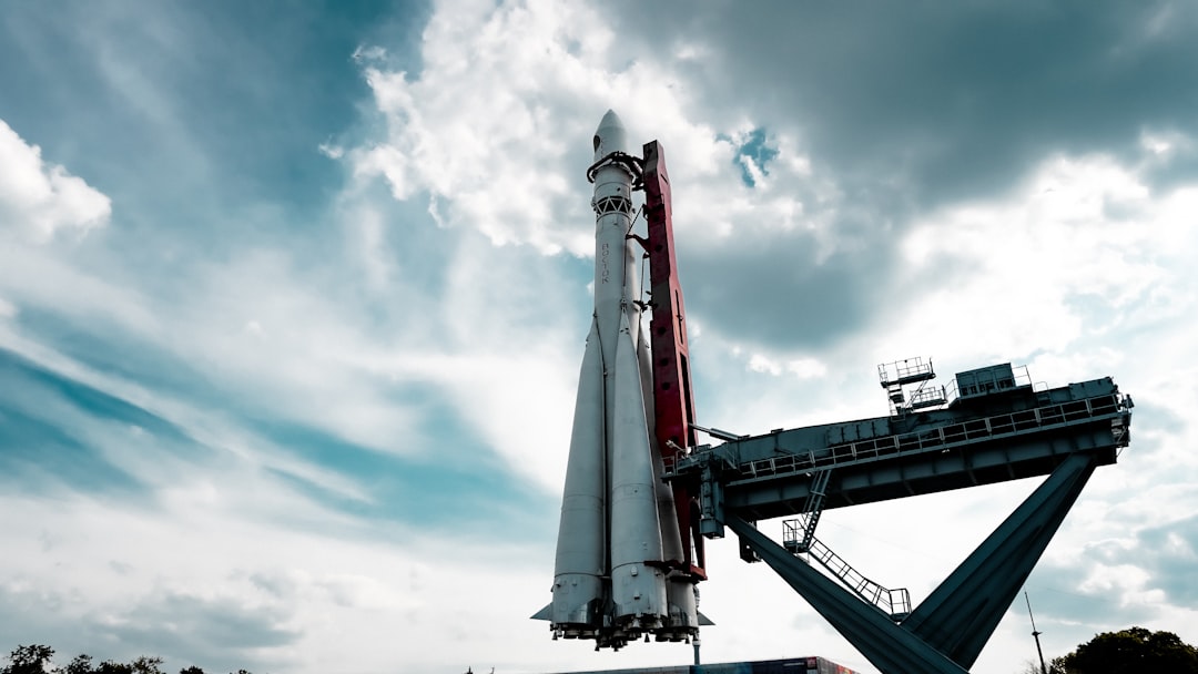 Rocket Lab acquisisce Iridium per 8 miliardi di dollari e sfida SpaceX nell'orbita bassa