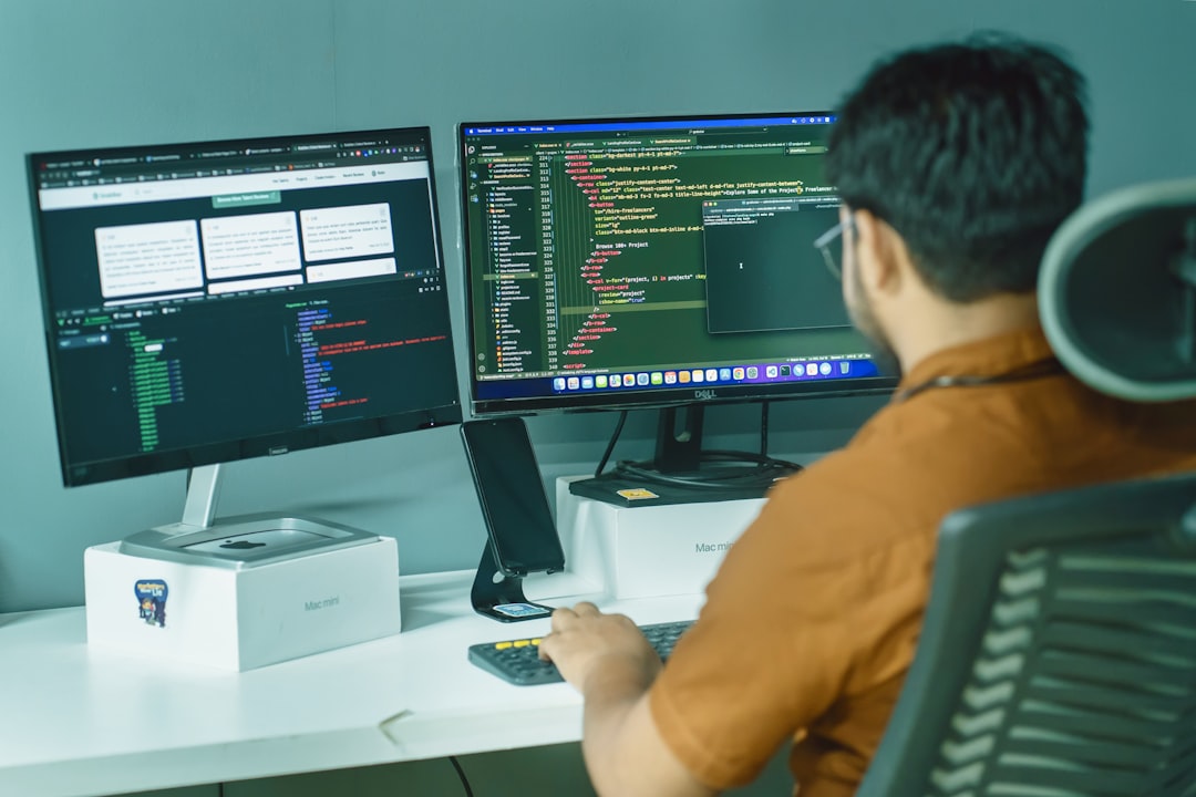 L'IA enterprise cresce senza controllo - il 58% delle aziende aggiunge iniziative ma solo il 10% monitora attivamente
