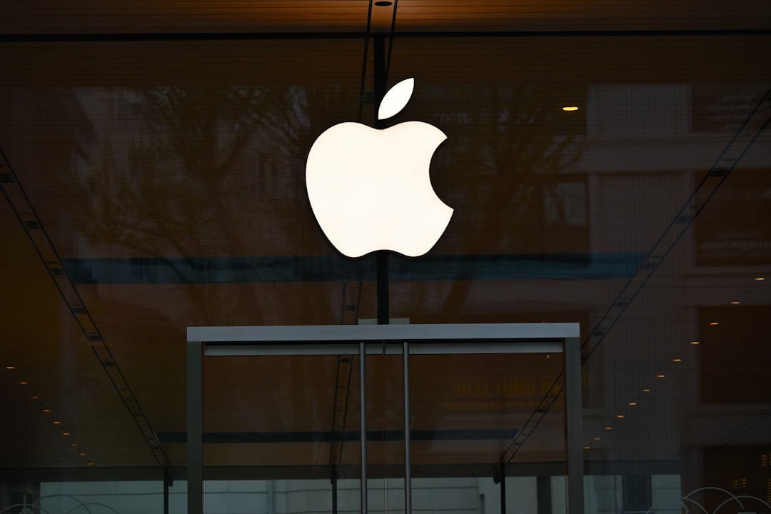 Il giudice Yvonne Gonzalez Rogers approva la sospensione delle scadenze nella causa Apple-Epic Games