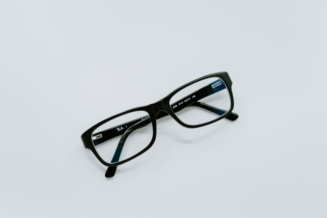 Meta fixes privacy light on Ray-Ban smart glasses while always-on model lacks indicator