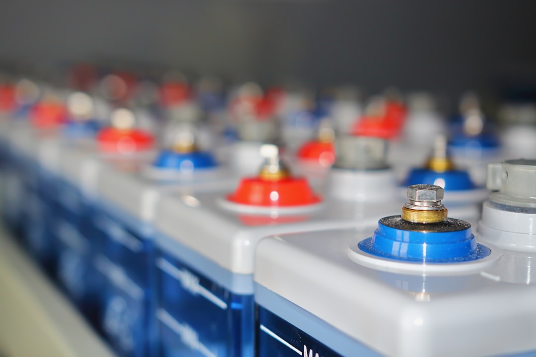 ProLogium sfida i giganti cinesi con batterie a stato solido pronte per il 2027
