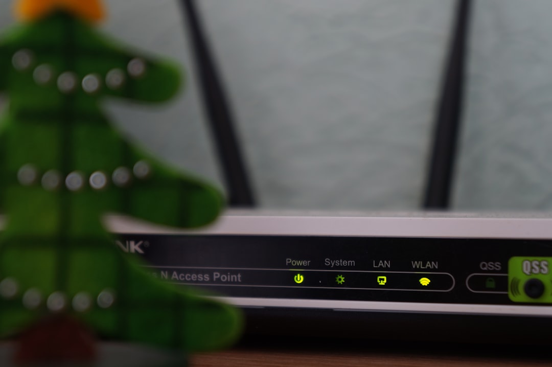 Hacker russi di Stato compromettono router domestici e aziendali: allarme CISA