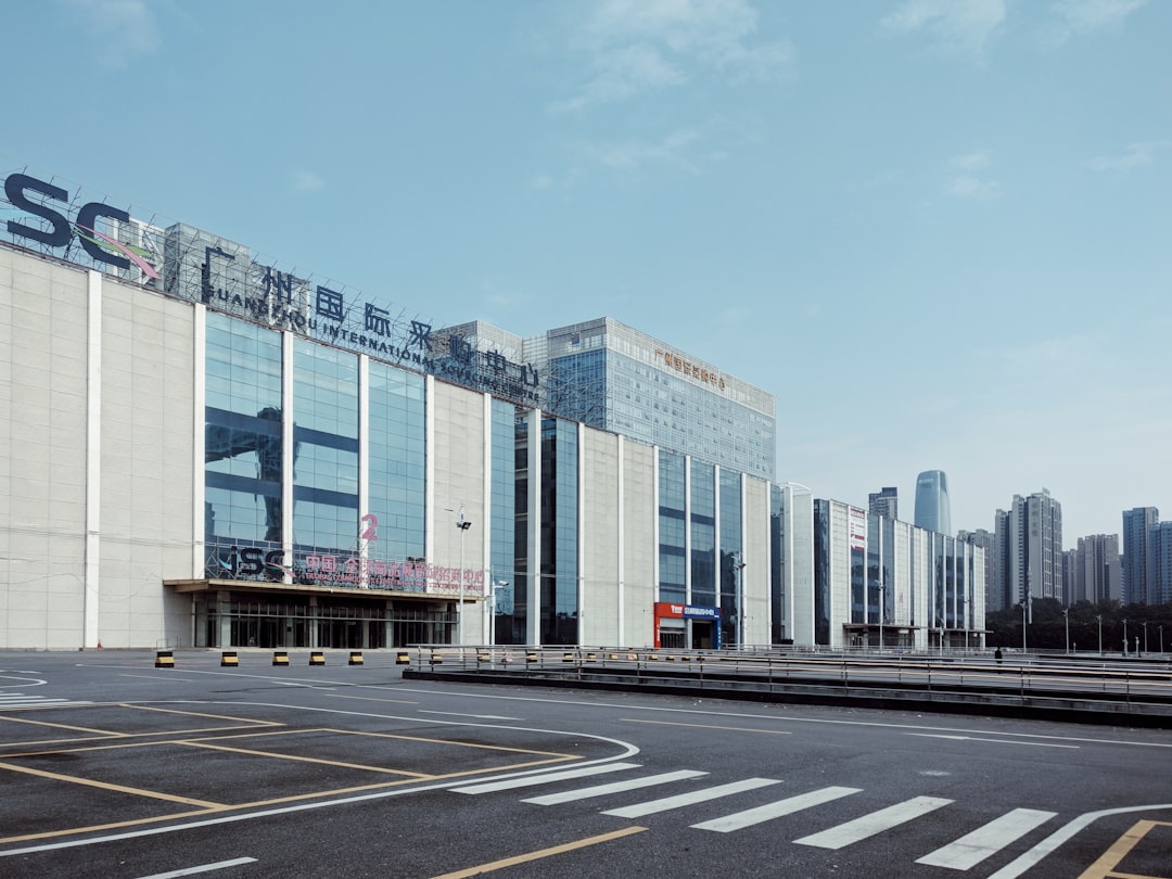 China’s AI leap leaves Europe behind — what it means for Italian SMEs