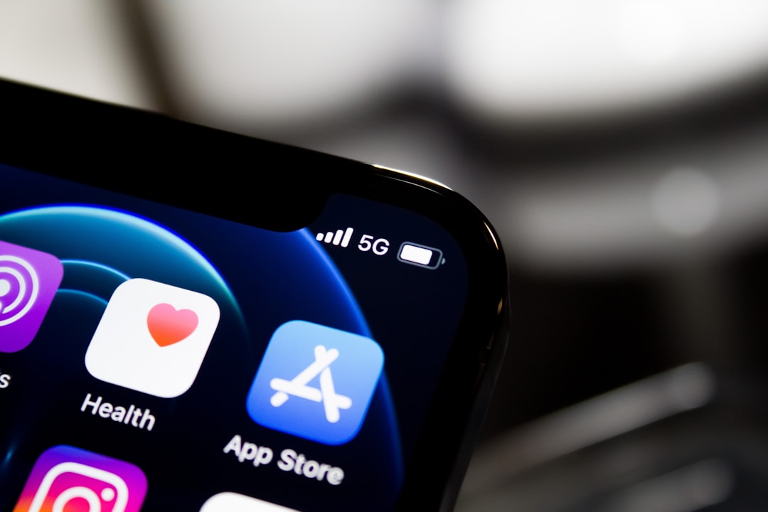 iOS 27 Siri salva tutte le chat per impostazione predefinita: ecco come attivare l'auto-eliminazione