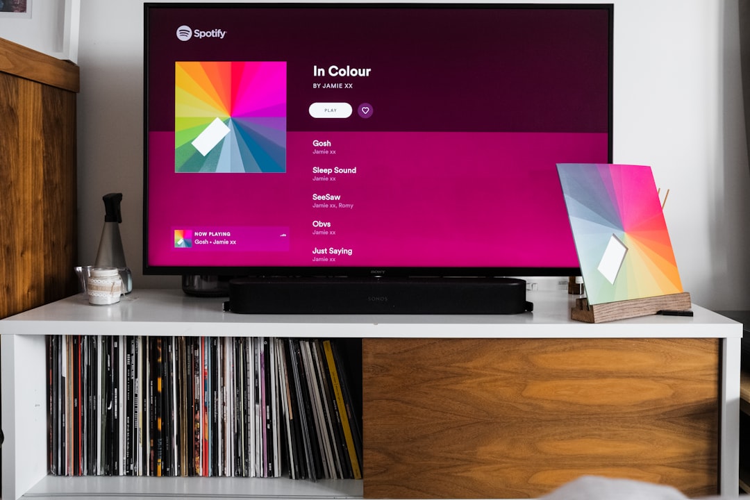 Roku aumenta i prezzi dei dispositivi di streaming fino al 50%