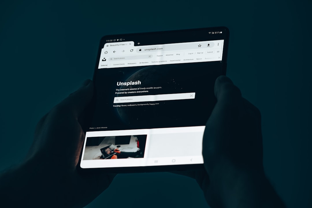 Samsung Galaxy Z Fold 8 and Fold 8 Ultra offer two radically different foldable experiences