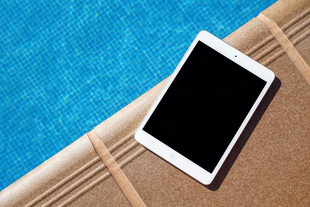 Apple lancia il primo iPad resistente all'acqua: iPad mini con schermo OLED in arrivo entro ottobre