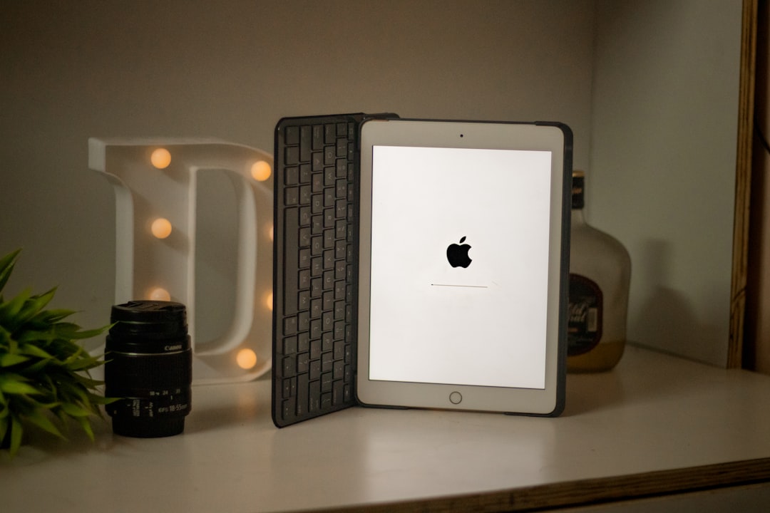 Bill Gates Downplays iPad: 'There's Nothing on It I Wish Microsoft Had Done'