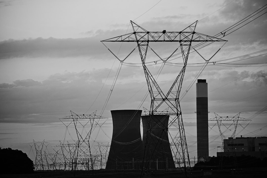 Georgia Power acquisisce 30 case tramite esproprio per espandere la rete elettrica tra le polemiche sui data center