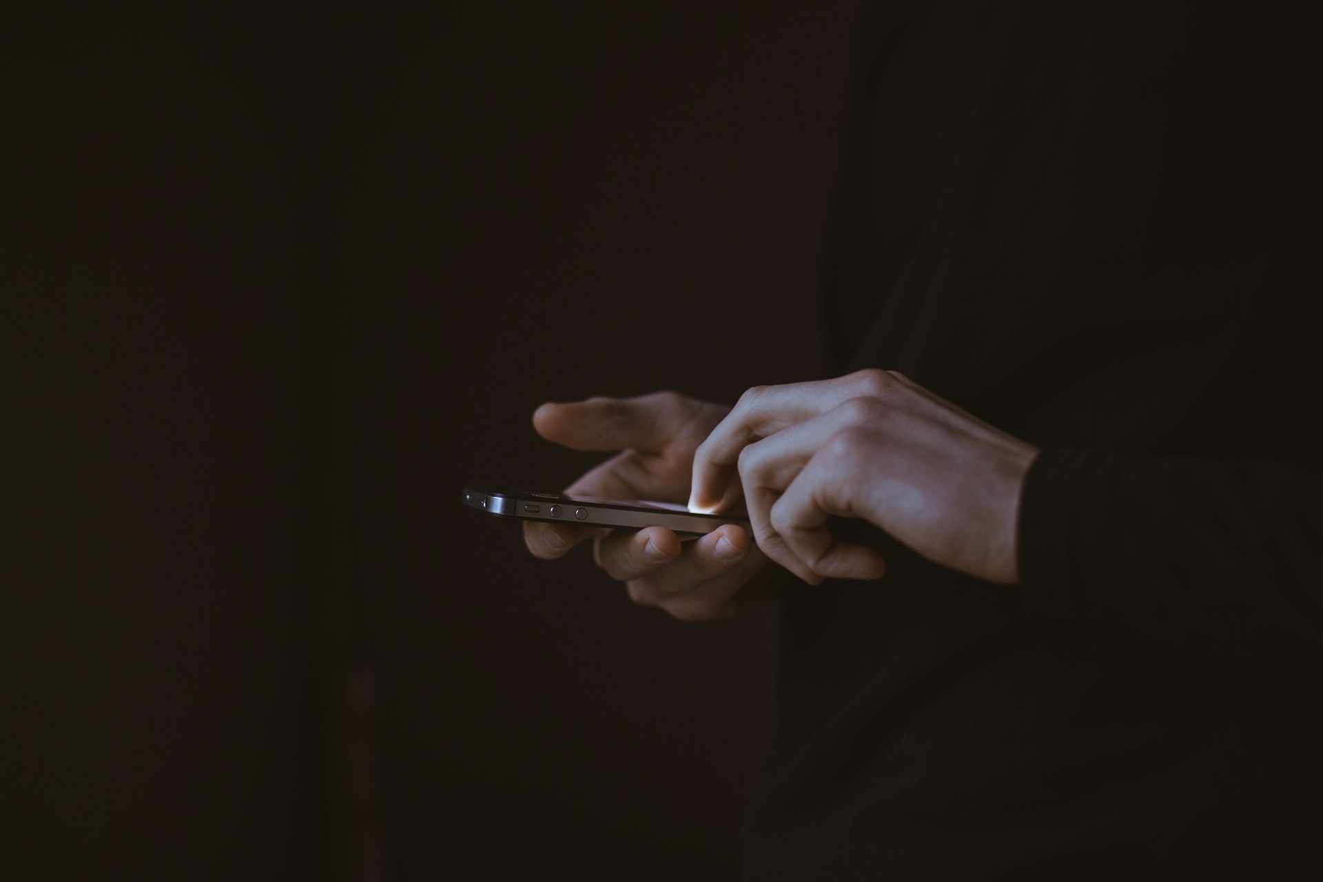 Why You Share False Things Even If You're Smart