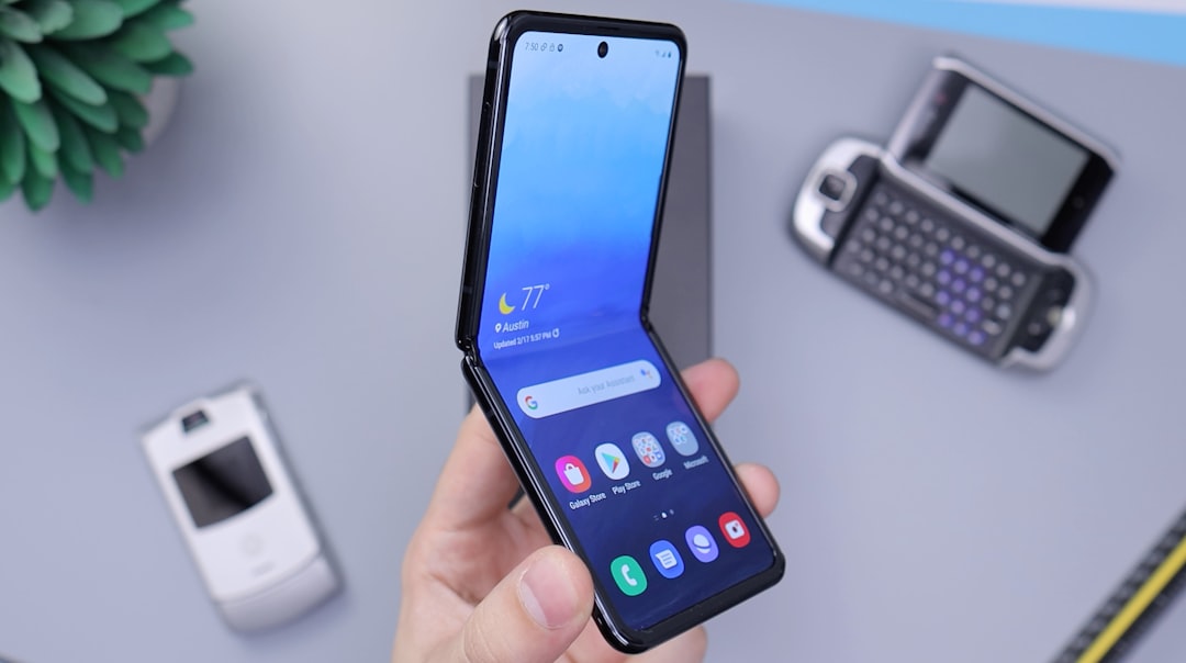 Batterie Galaxy Z Fold 8 e Z Flip 8 perdono il 20% di capacità dopo 1.200 cicli