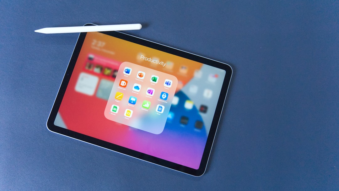 Lenovo Idea Tab Pro Gen 2 con display 3.5K da 144Hz scende a 370 dollari