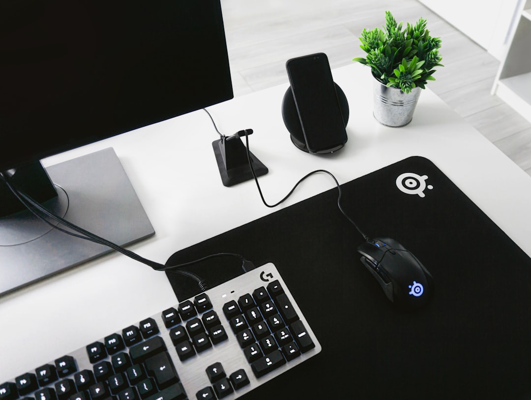 SteelSeries Stratus+ passa su PC ma fallisce su Android nel test di lunga durata