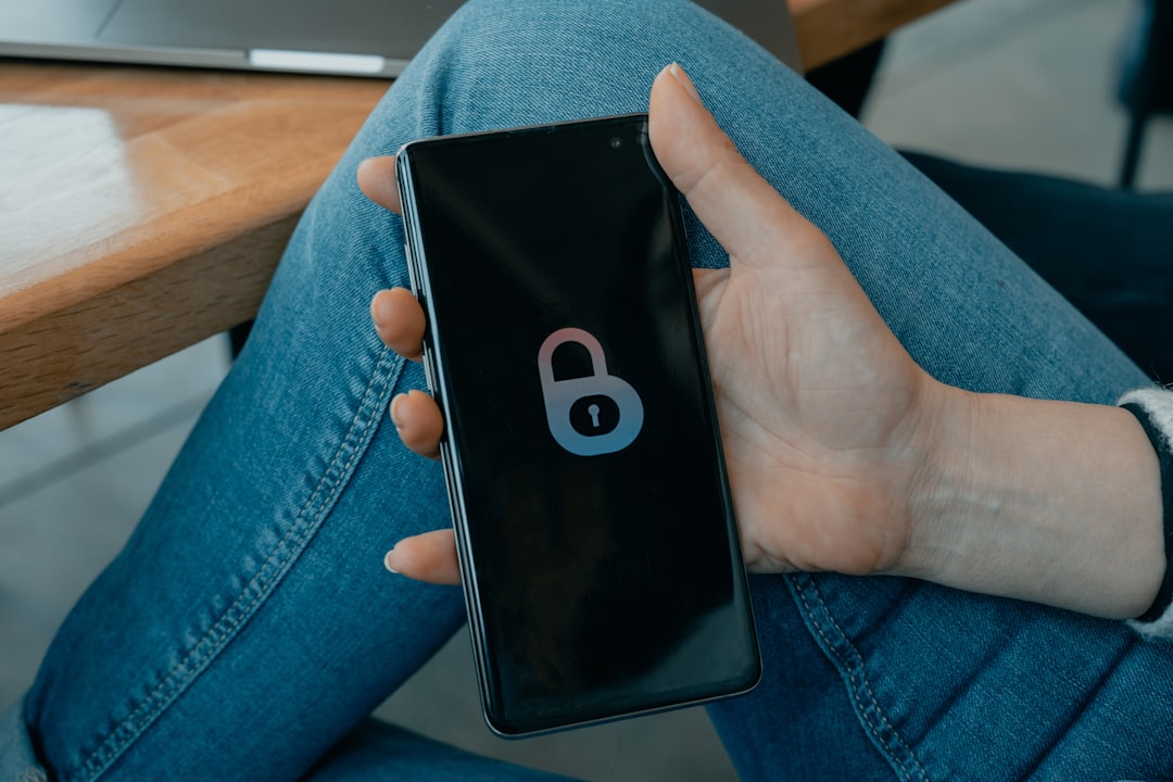 Files by Google Safe Folder becomes a free vault for personal files