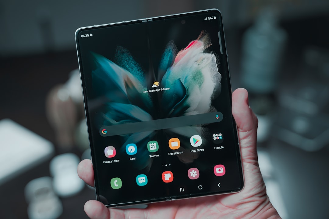 Samsung Galaxy Z Fold 8 launch cuts trade-ins but Best Buy still offers $1,200 off with gift card