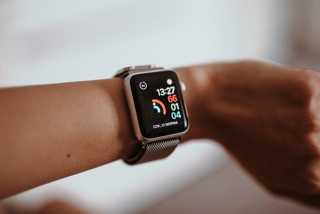 Galaxy Watch Ultra 2 batte Apple Watch Ultra 2 in una corsa 10K per display e feedback tattile